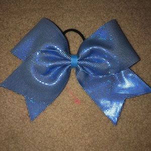 Cheer Bow